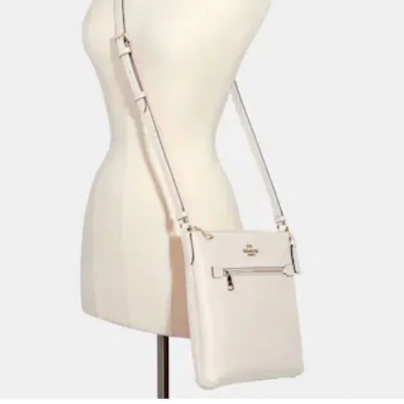 COACH off white cross body bag - Picture 8 of 11